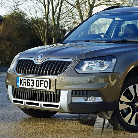 Бампер передний в цвет кузова Skoda Yeti (2014-2018) рестайлинг